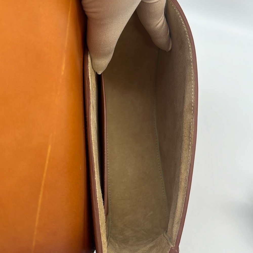 Altuzzara Medallion Saddle Shoulder Crossbody Bag Leather Embossed Brushed - Picture 9 of 16